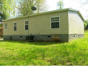 131 H Heaton Road Elizabethton, TN 37643 - Photo 5 of 13 Photo 5