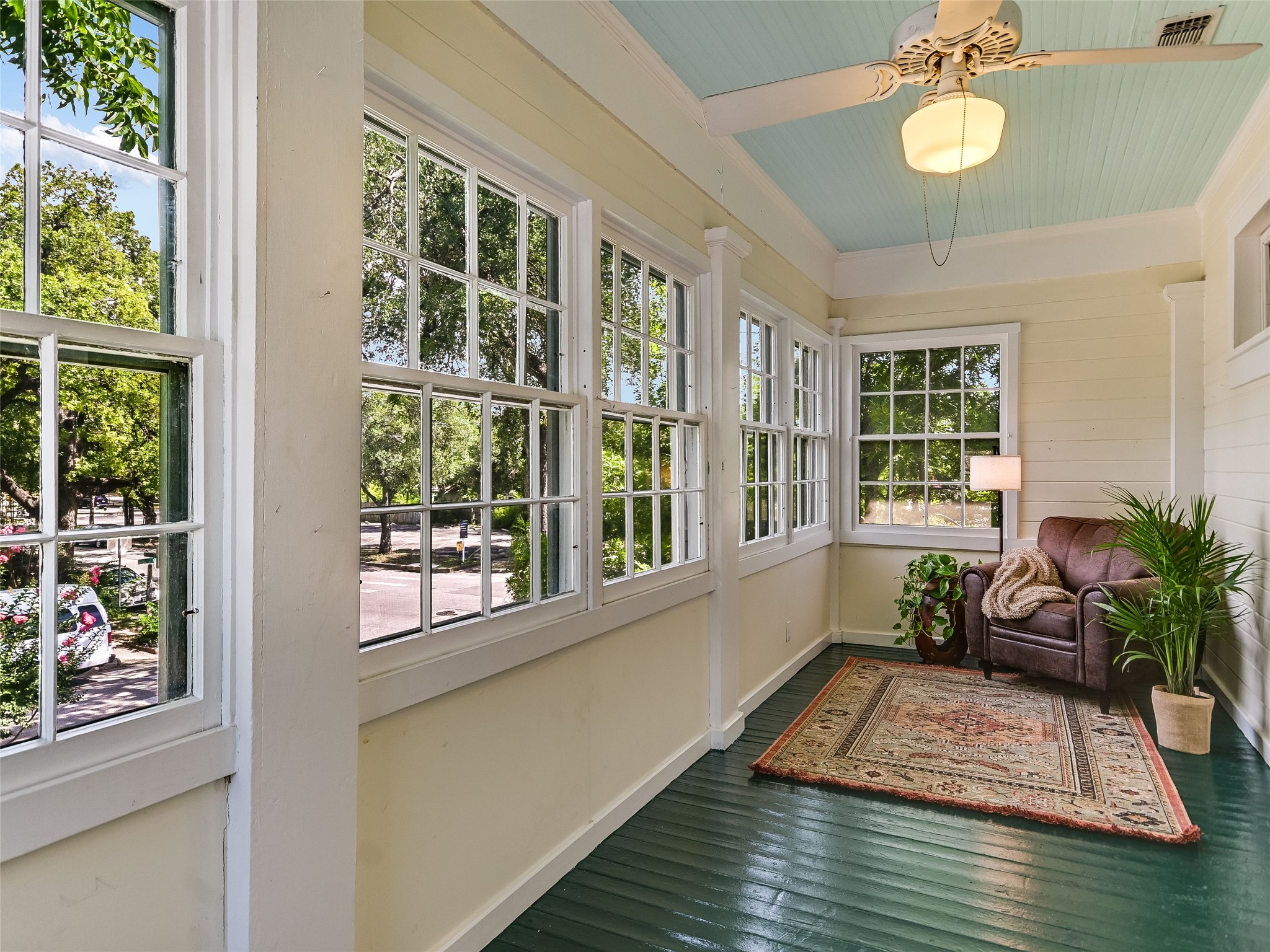 200 West 40th Street Austin, TX 78751 - Photo 15 of 40