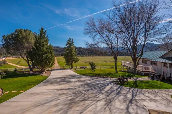 $4,250,000 | 29443 Highway 33 Highway, Maricopa, CA 93252