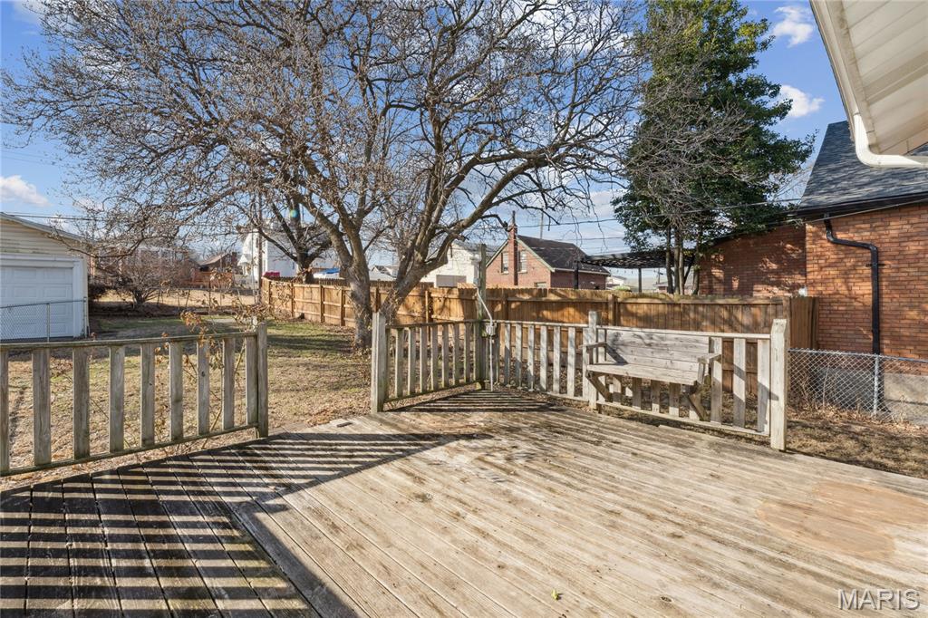 6652 Hancock Avenue St. Louis, MO 63139 - Photo 31 of 37