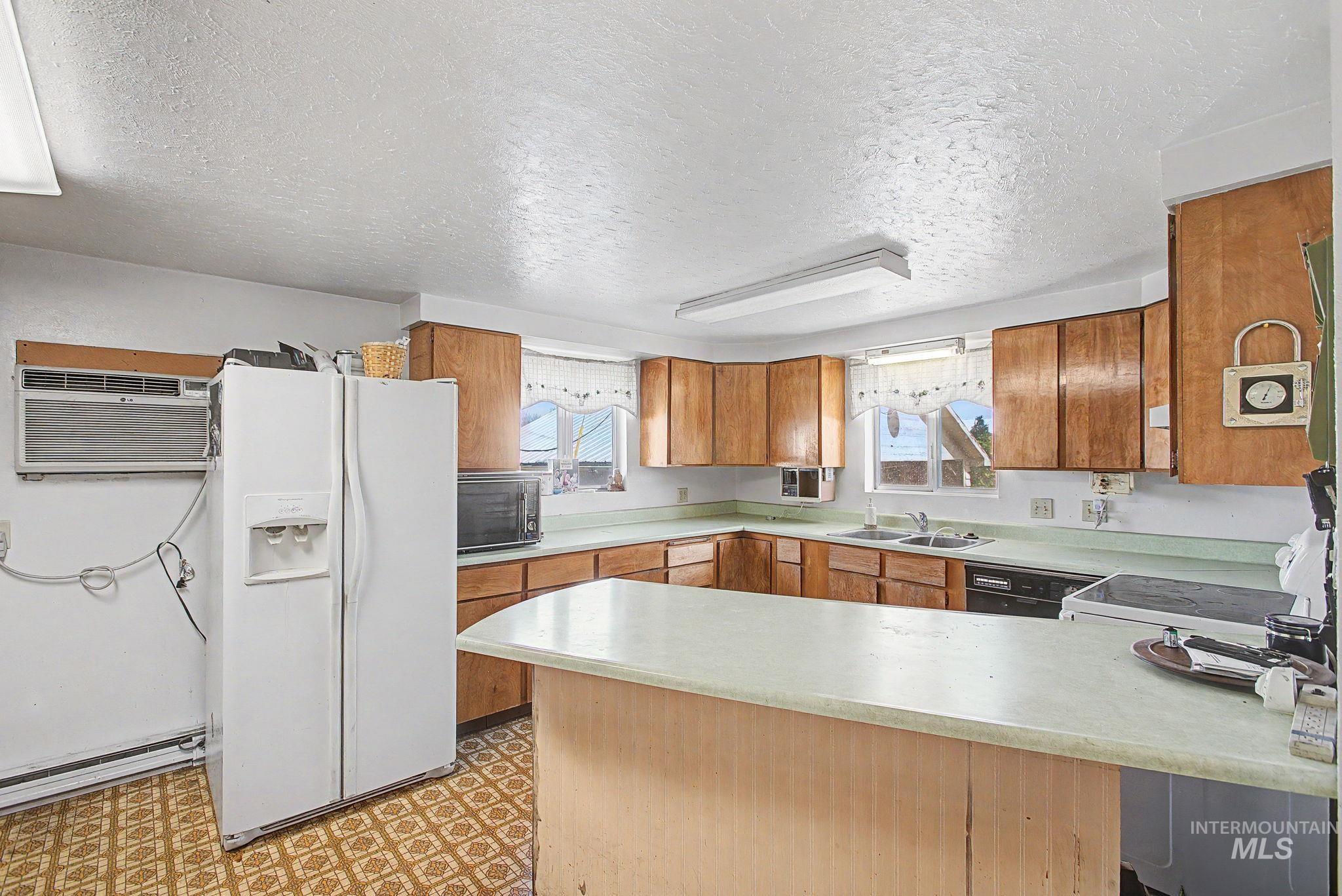715 Bryden Avenue Lewiston, ID 83501 - Photo 18 of 46