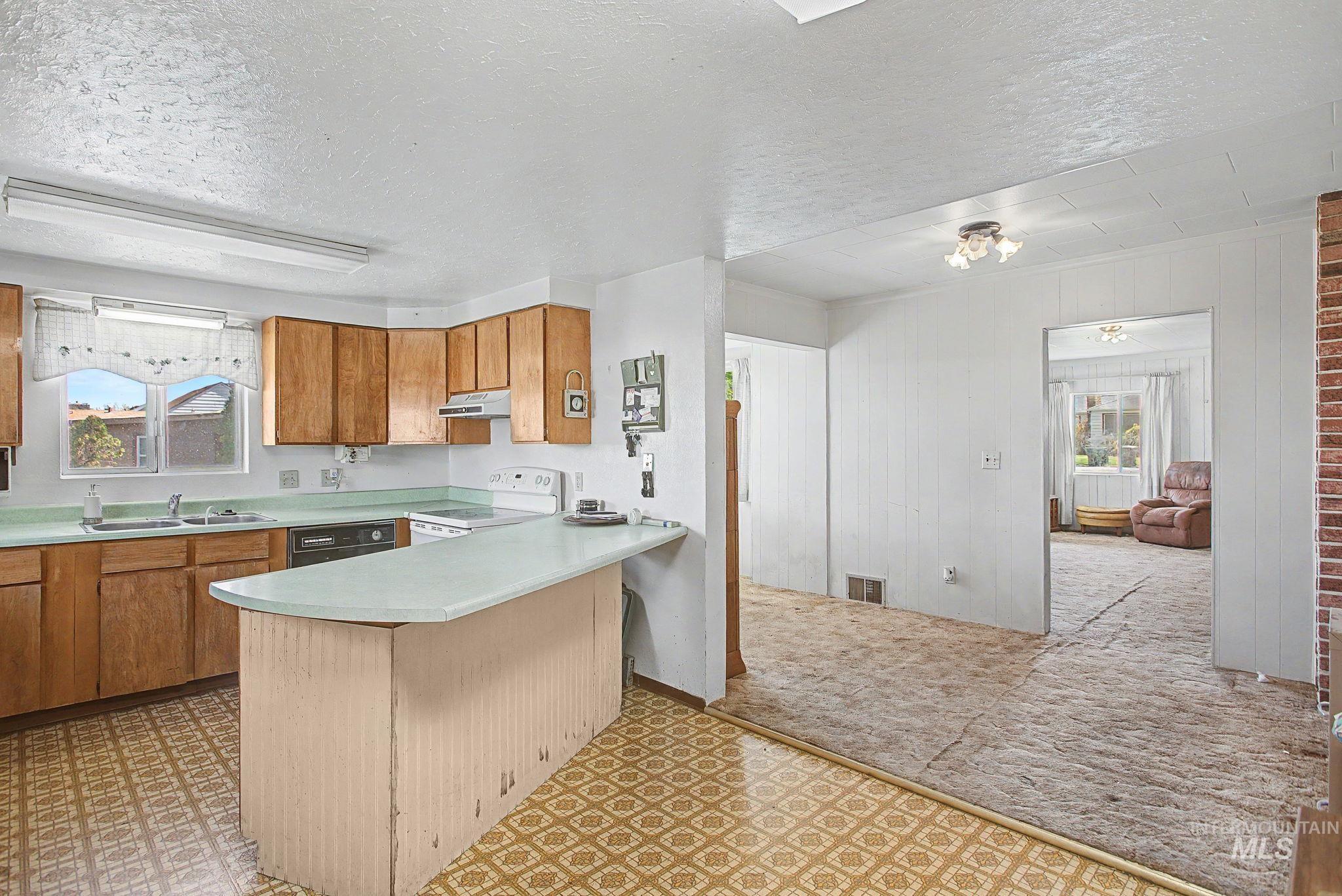 715 Bryden Avenue Lewiston, ID 83501 - Photo 19 of 46