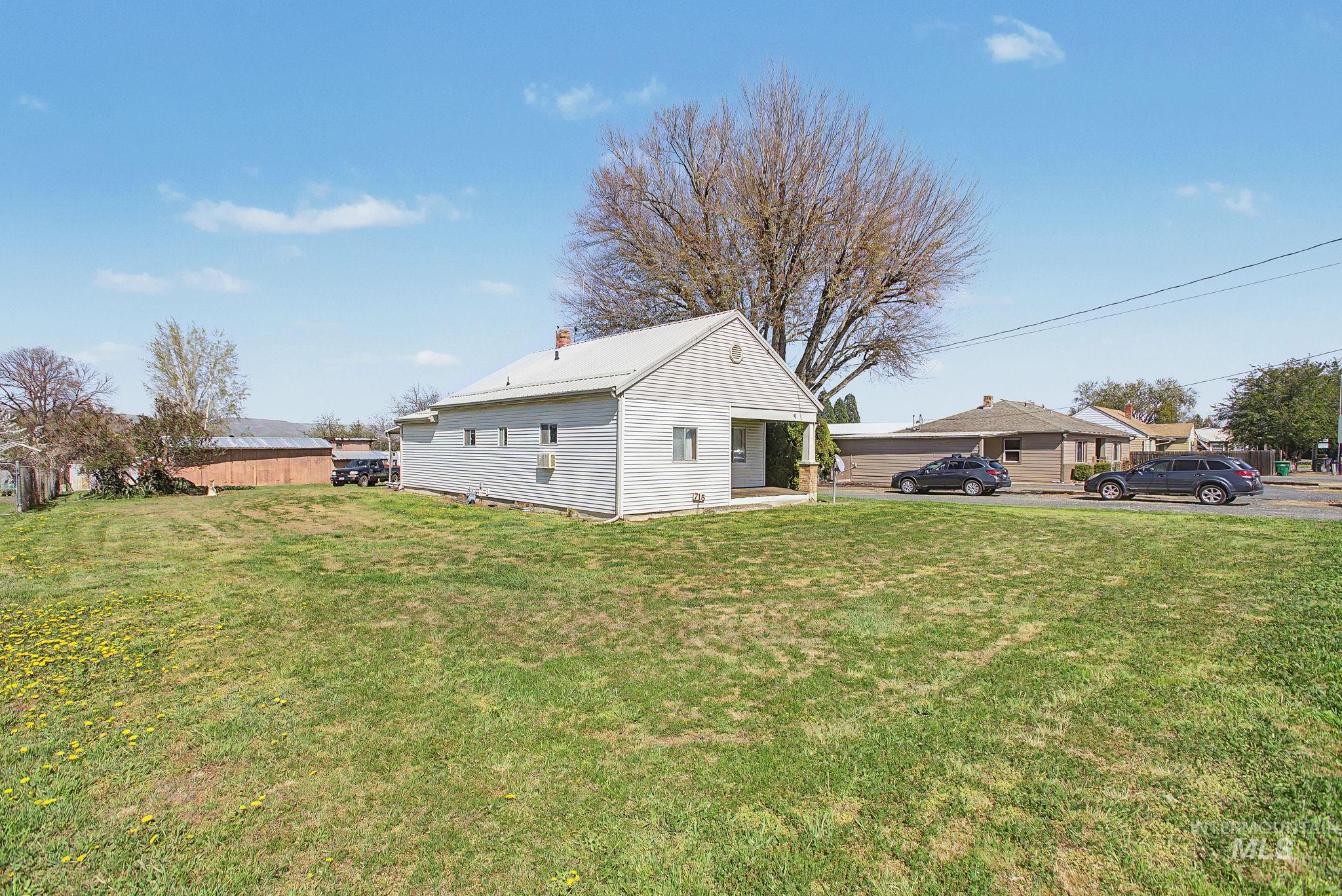 715 Bryden Avenue Lewiston, ID 83501 - Photo 34 of 46