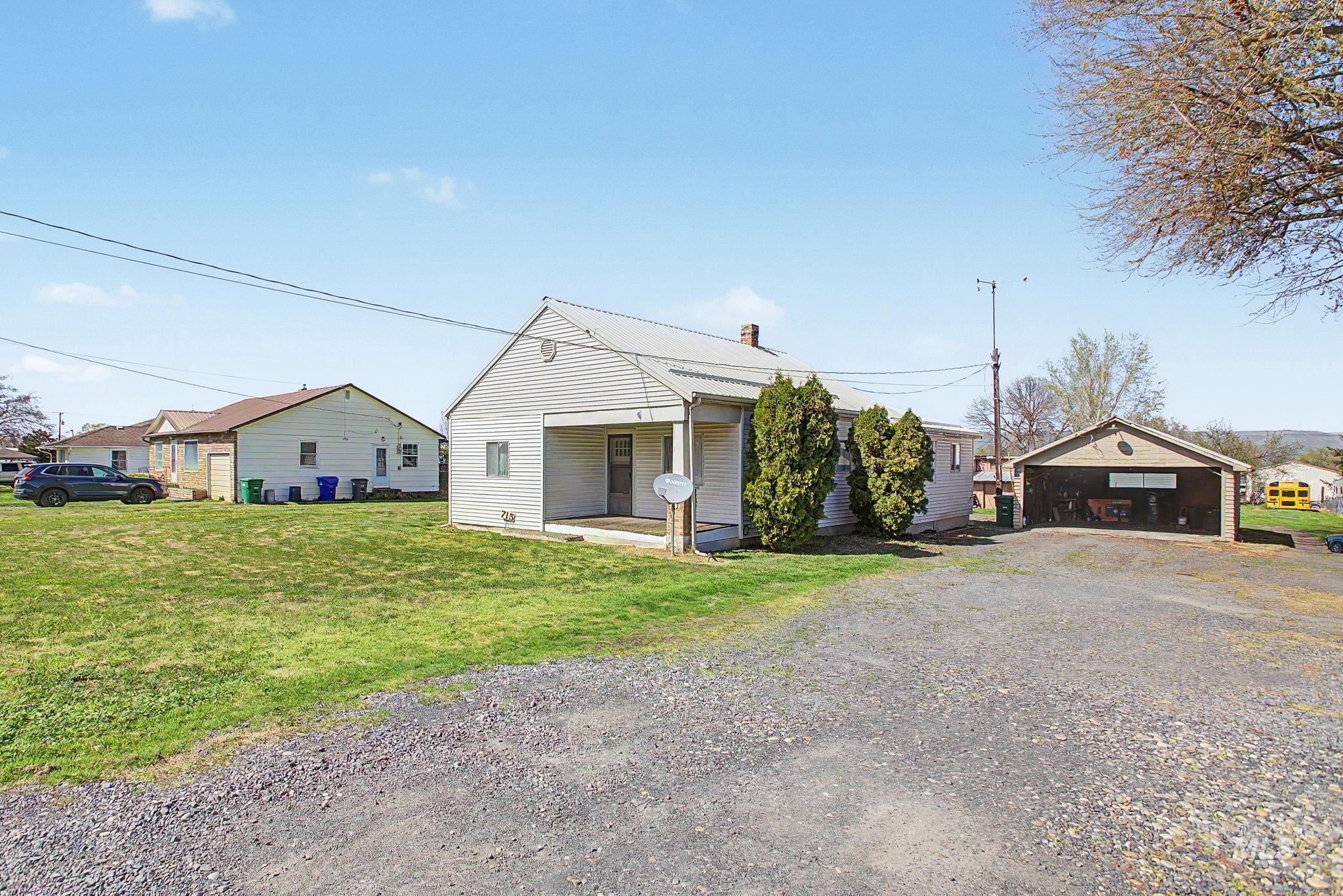 715 Bryden Avenue Lewiston, ID 83501 - Photo 35 of 46