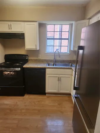 $1,350 | 12500 Sandpiper Drive, Unit 129, Houston, TX 77035