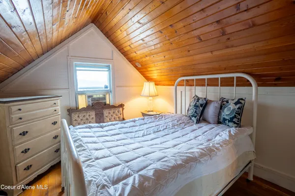 $299,700 | 6499 Van Buren Street, Bonners Ferry, ID 83805