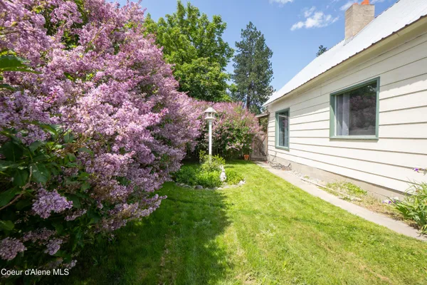 $299,700 | 6499 Van Buren Street, Bonners Ferry, ID 83805