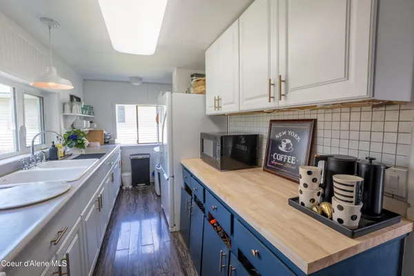 $299,700 | 6499 Van Buren Street, Bonners Ferry, ID 83805
