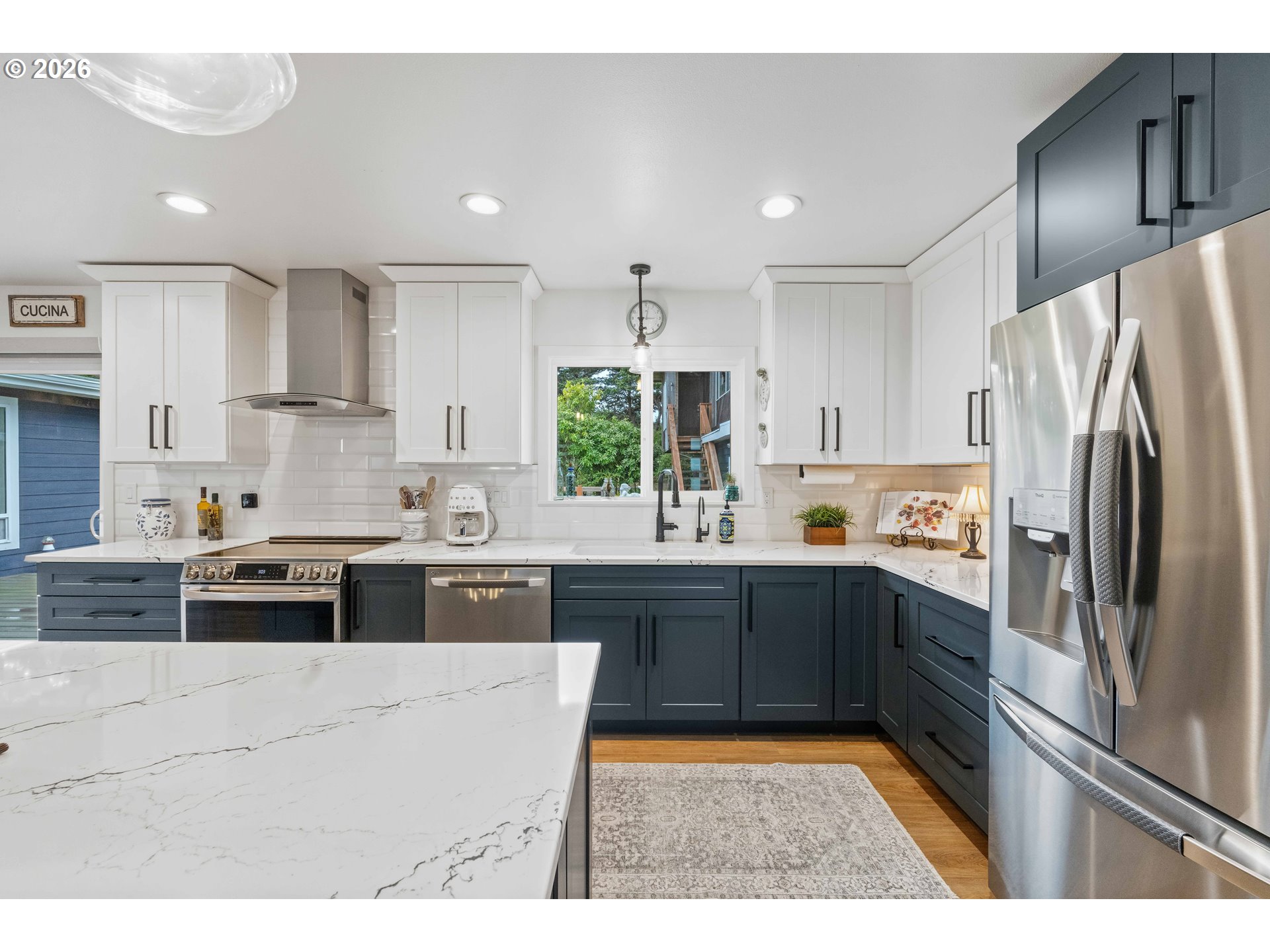 820 Jackson Avenue Southwest Bandon, OR 97411 - Photo 14 of 48