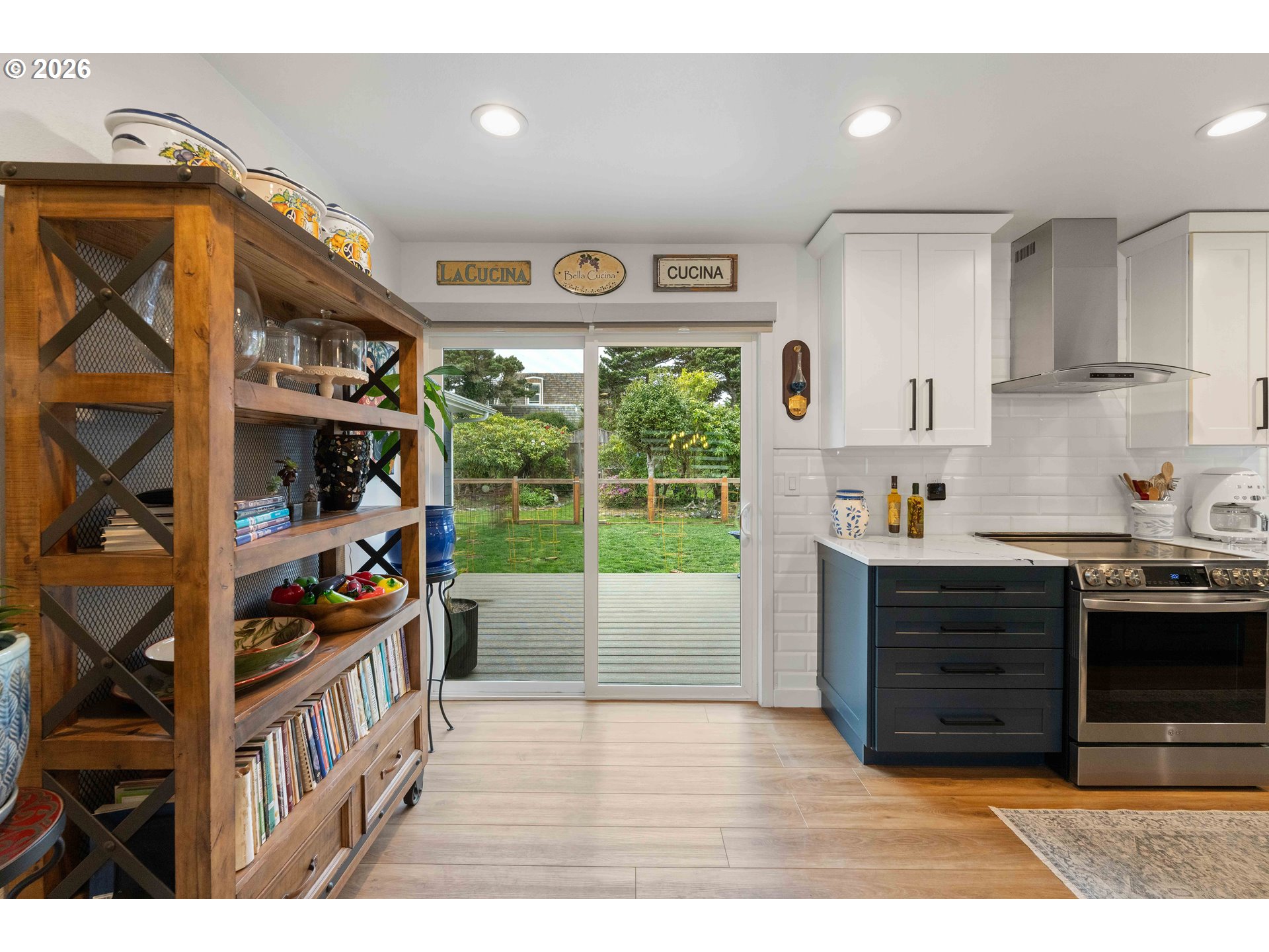 820 Jackson Avenue Southwest Bandon, OR 97411 - Photo 32 of 48