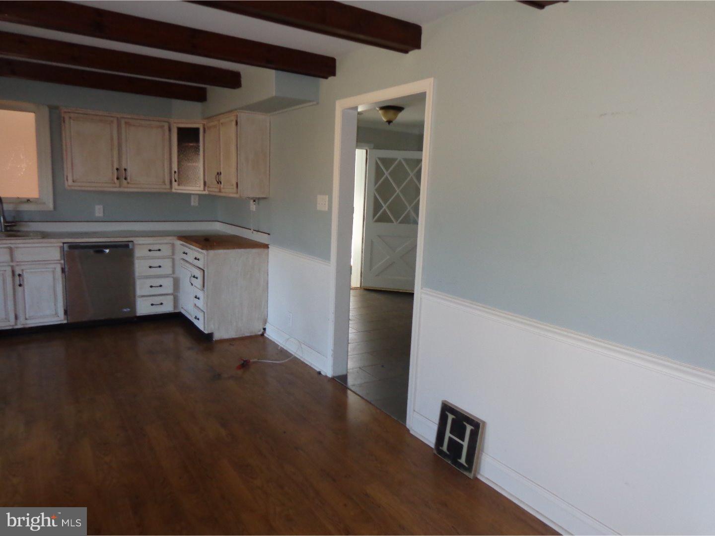 2015 Valley Road Newtown Square, PA 19073 - Photo 8 of 24 Kitchen