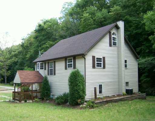 1976 Rostraver Road Belle Vernon, PA 15012 - Photo 1 of 8 Exterior Front.