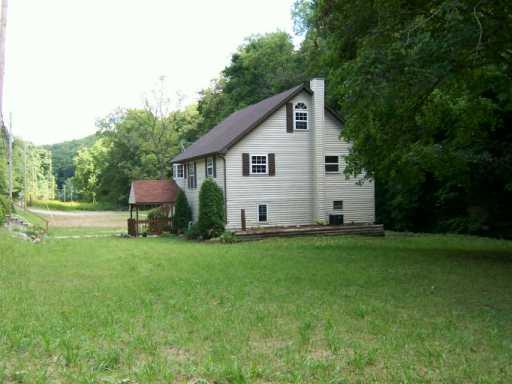 1976 Rostraver Road Belle Vernon, PA 15012 - Photo 2 of 8 View.