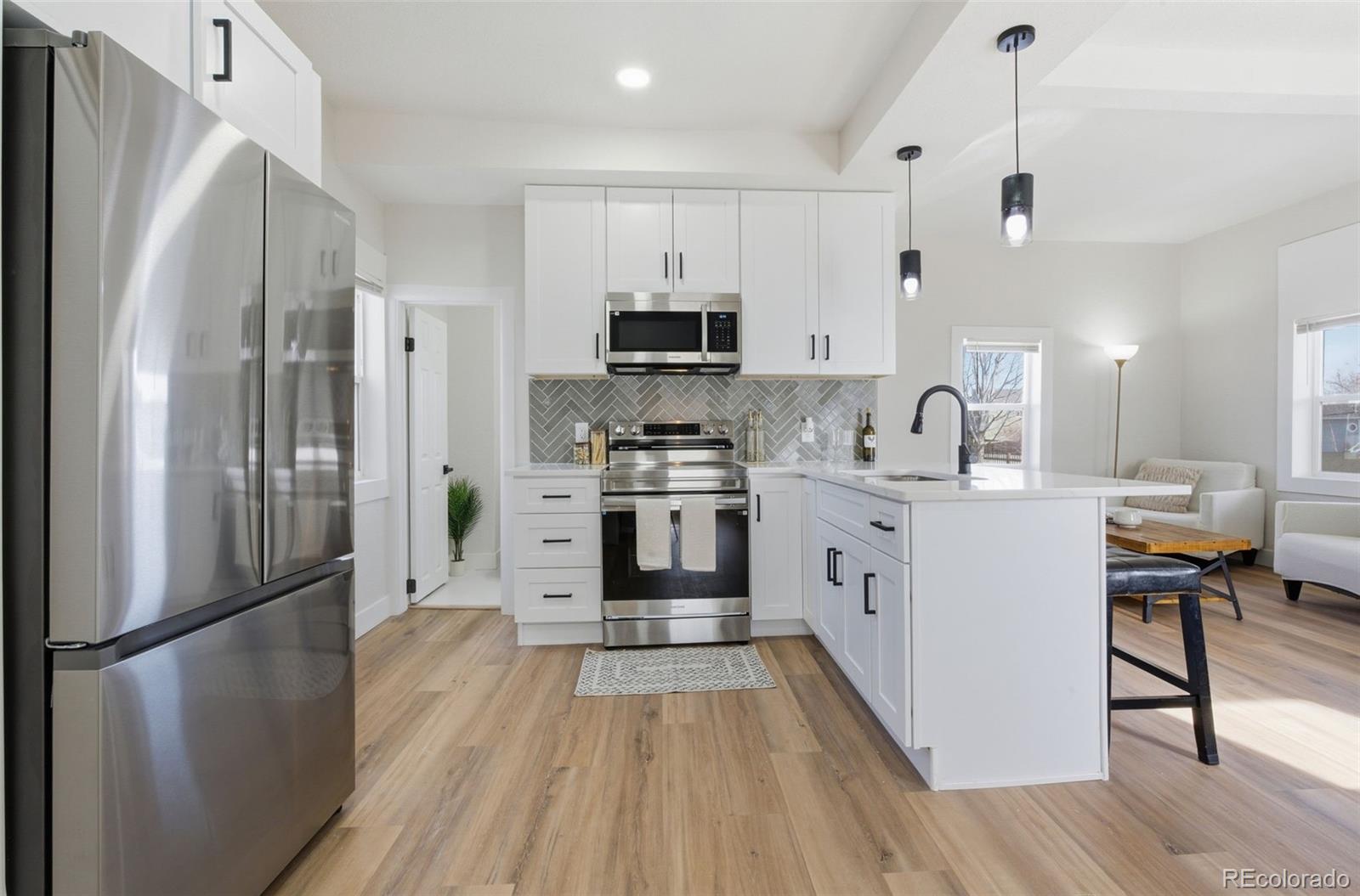 133 South Meade Street Denver, CO 80219 - Photo 3 of 20