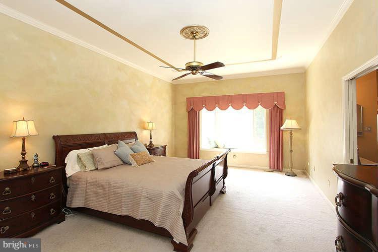 21030 Woodfield Road Gaithersburg, MD 20882 - Photo 17 of 30 Bedroom (Master)