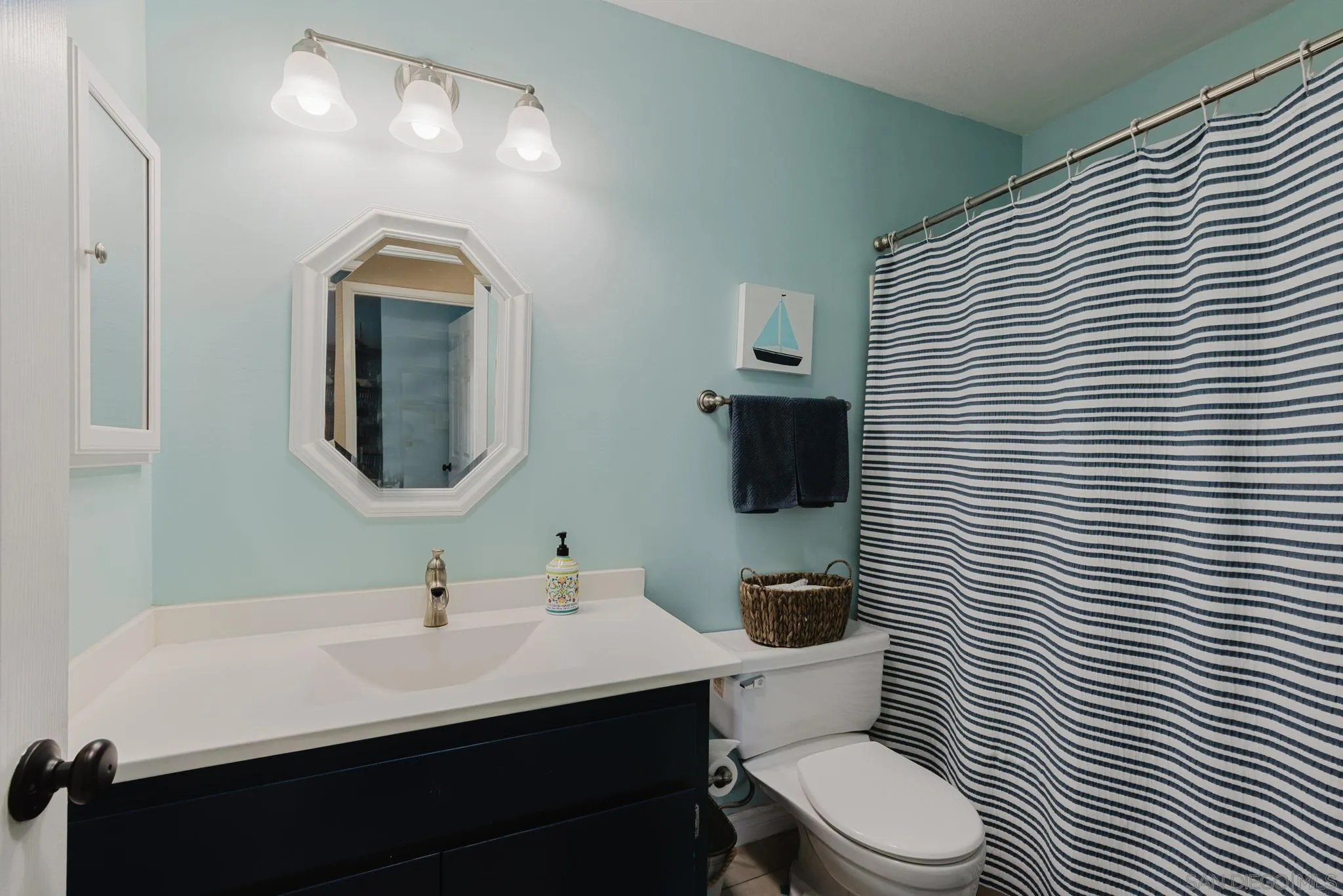 9629 Derald Road Santee, CA 92071 - Photo 12 of 15