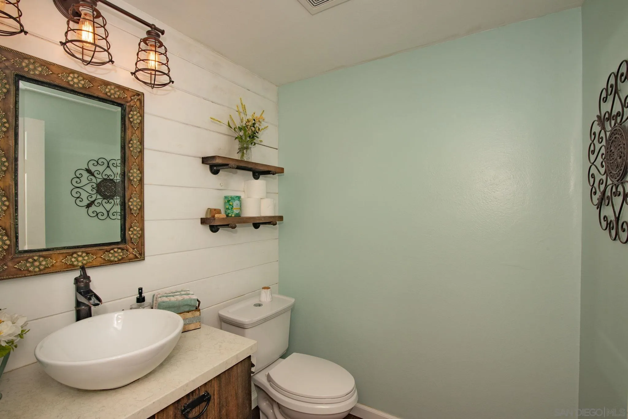 9629 Derald Road Santee, CA 92071 - Photo 10 of 15