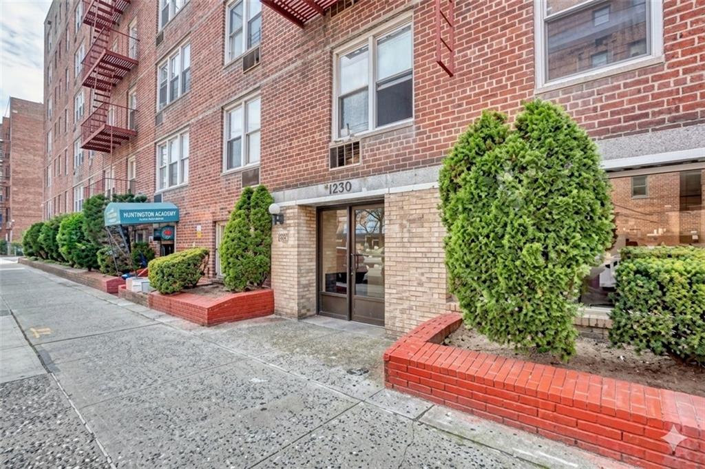 1200 Gravesend Neck Road, Unit 4E Brooklyn, NY 11229 - Photo 8 of 8
