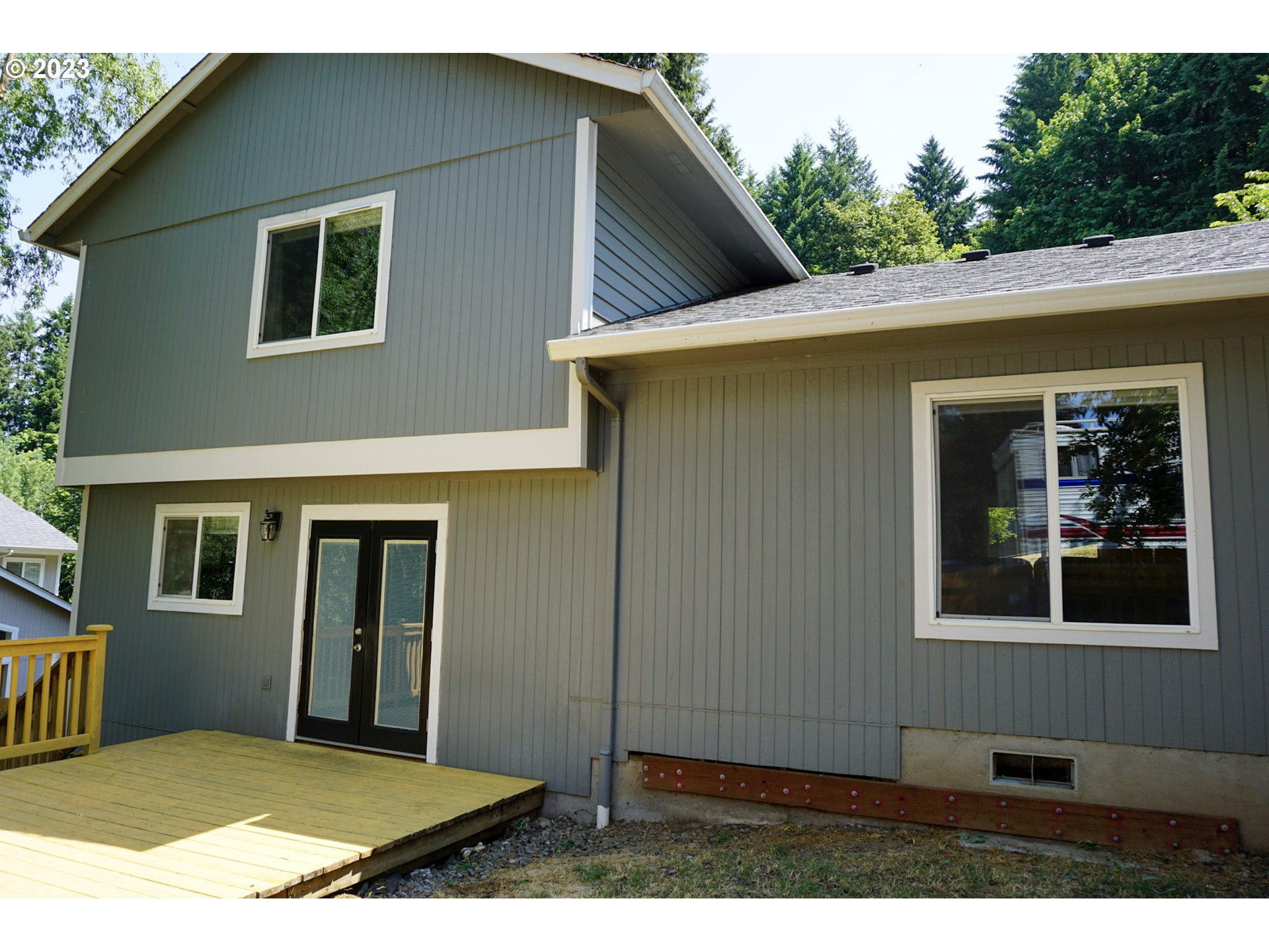 828 South 73rd Street Springfield, OR 97478 - Photo 21 of 23 a front view of a house with a yard