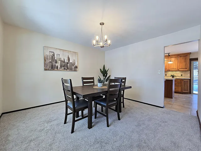 $524,900 | 5640 South Aberdeen Drive, New Berlin, WI 53146