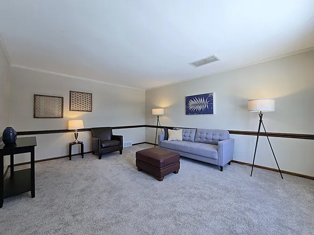 $524,900 | 5640 South Aberdeen Drive, New Berlin, WI 53146