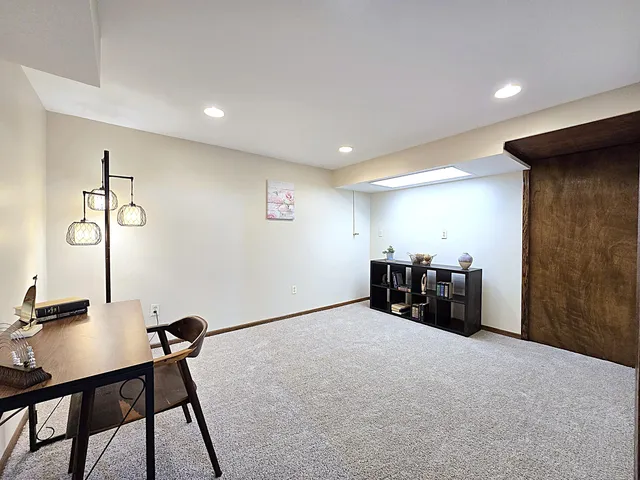 $524,900 | 5640 South Aberdeen Drive, New Berlin, WI 53146