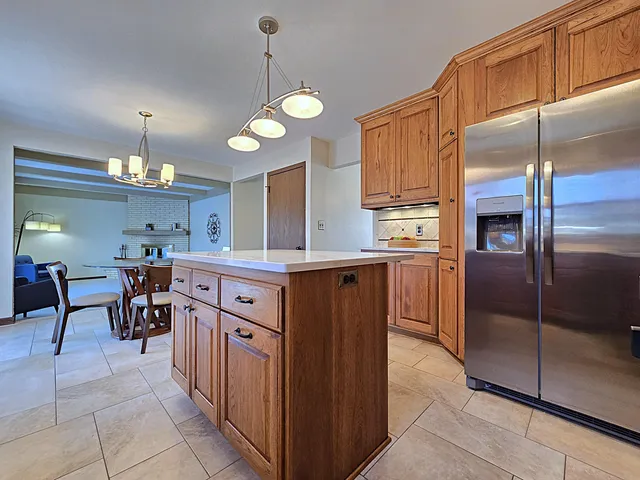 $524,900 | 5640 South Aberdeen Drive, New Berlin, WI 53146