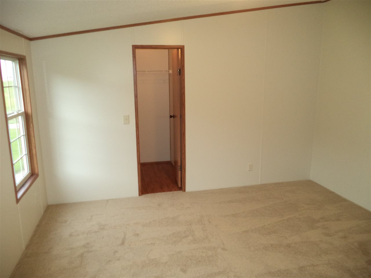 8709 Barter Road Mount Vernon, IN 47620 - Photo 12 of 31 Gallery Image 12