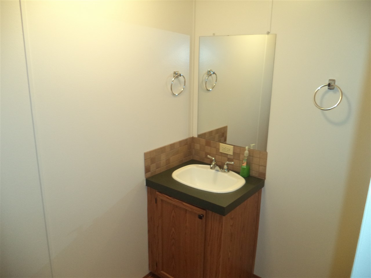 8709 Barter Road Mount Vernon, IN 47620 - Photo 18 of 31 Gallery Image 18