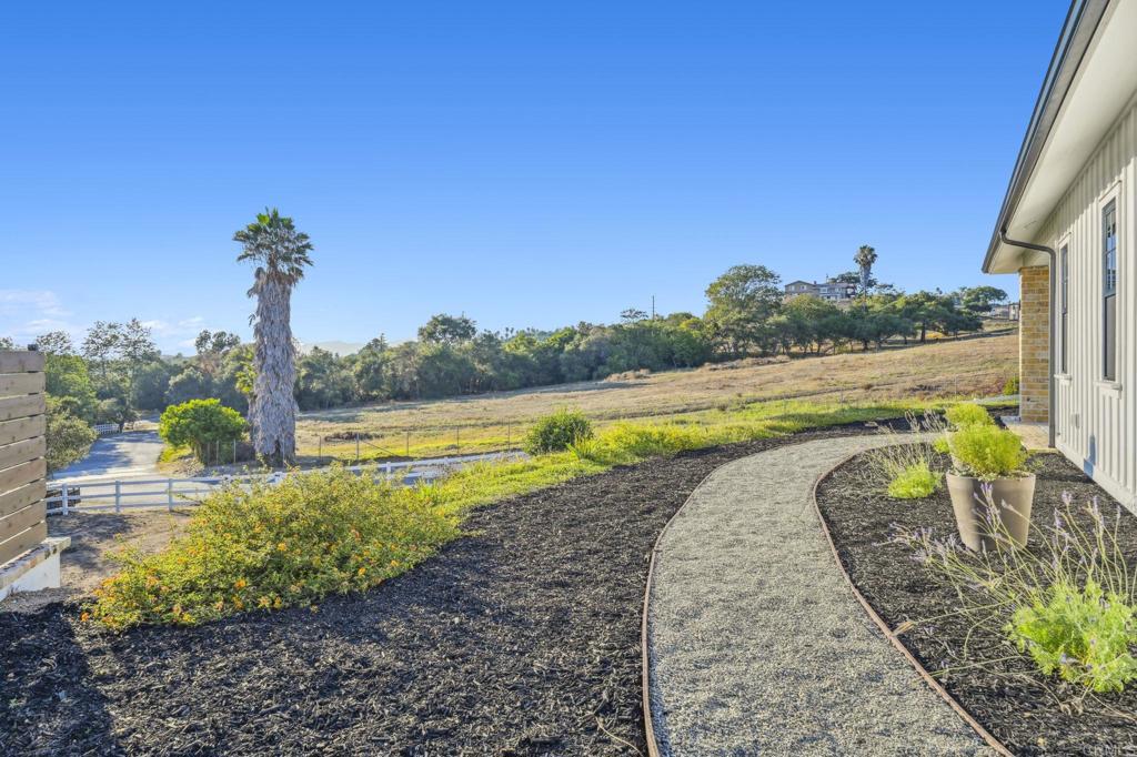 662 Lower Springs Road Fallbrook, CA 92028 - Photo 41 of 72