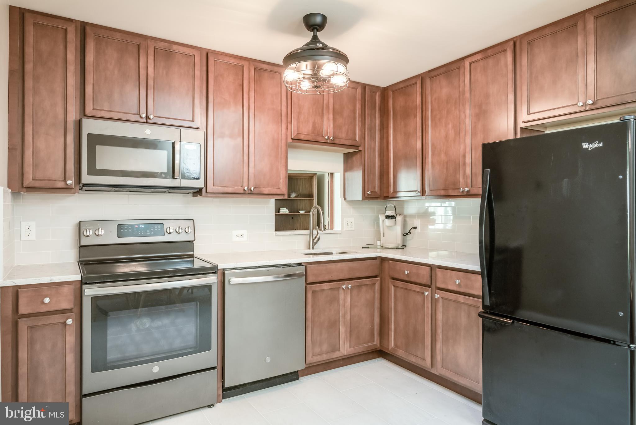 Brand new kitchen View 2