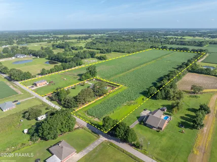 $341,000 | 306 Simon Road, Youngsville, LA 70592