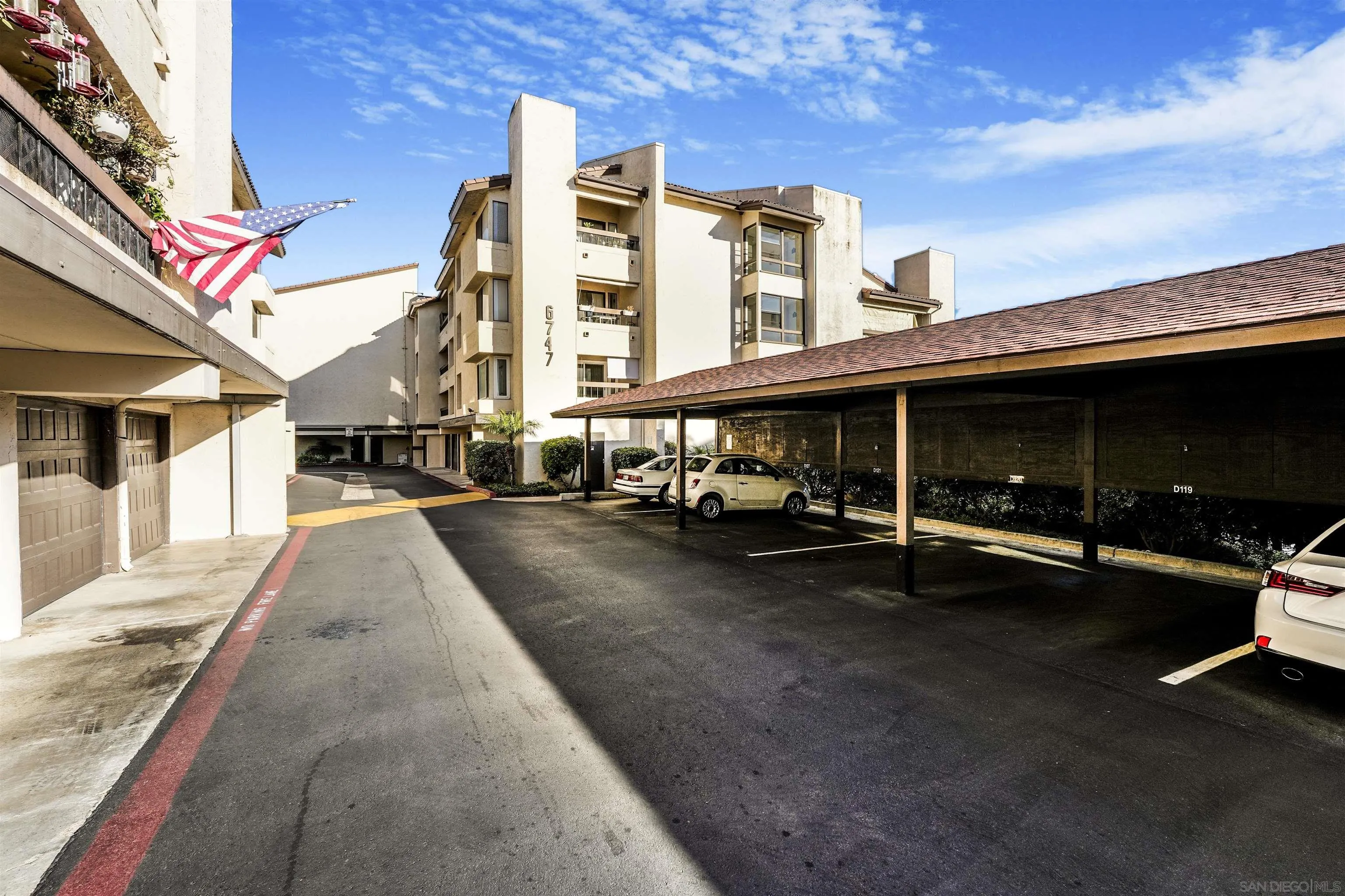 6747 Friars Road, Unit 113 San Diego, CA 92108 - Photo 43 of 48 a view of a street with sitting area