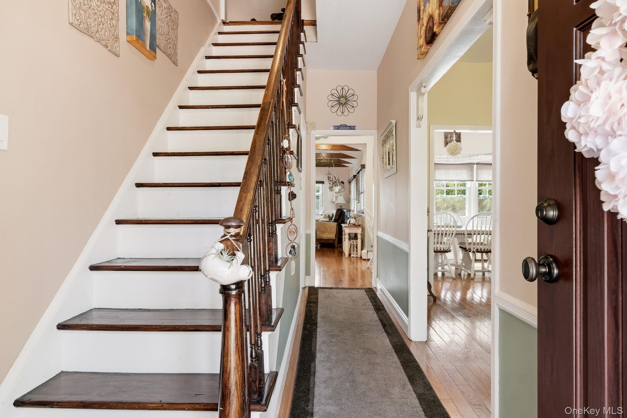 36 Sayville Road Sound Beach, NY 11789 - Photo 2 of 50