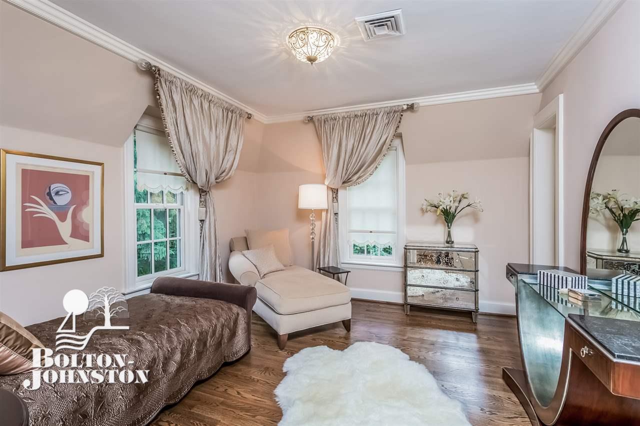 84 Vendome Road Grosse Pointe Farms, MI 48236 - Photo 12 of 41