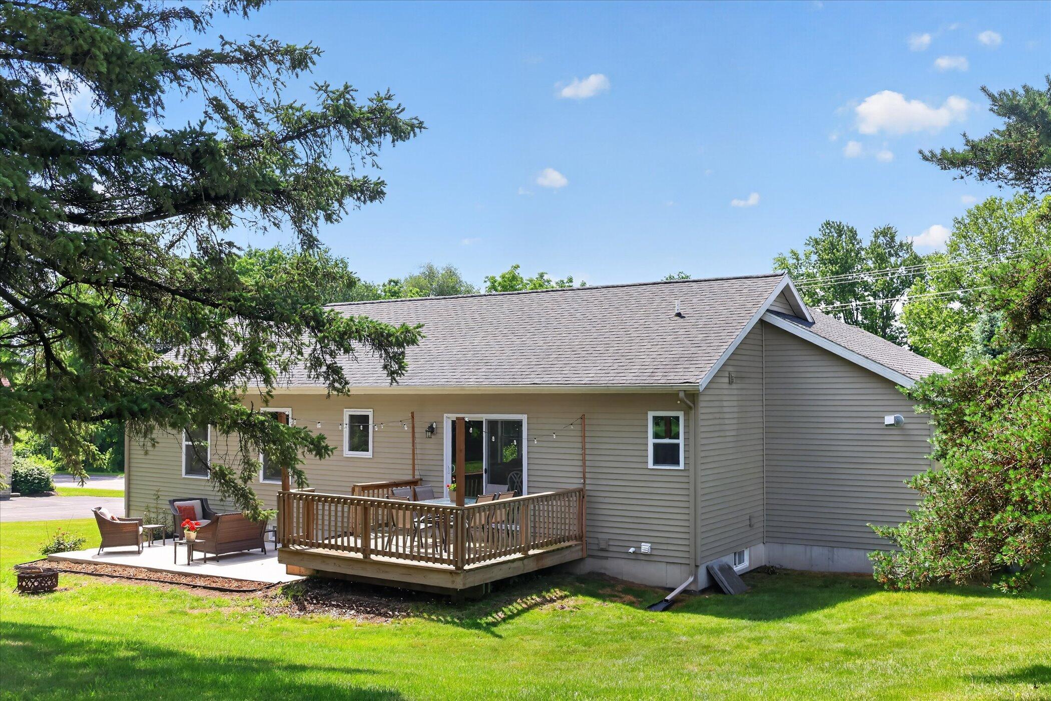 2747 4 Mile Road Northwest Grand Rapids, MI 49544 - Photo 44 of 48 Back of Home
