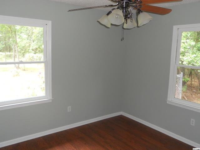 911 Spruce Street Georgetown, SC 29440 - Photo 8 of 13