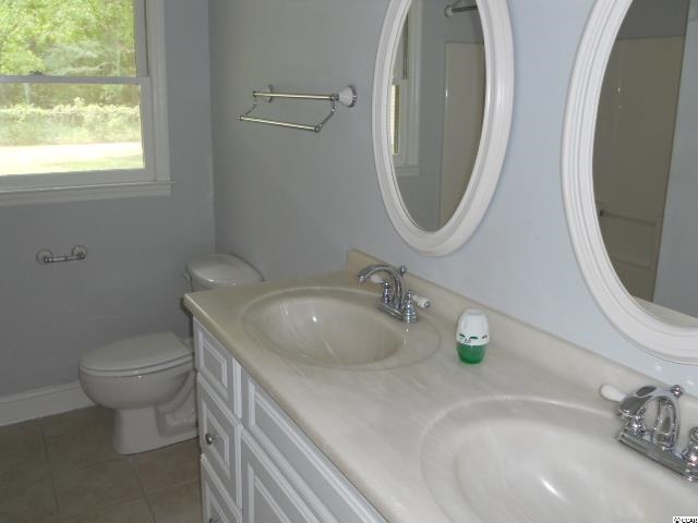 911 Spruce Street Georgetown, SC 29440 - Photo 9 of 13