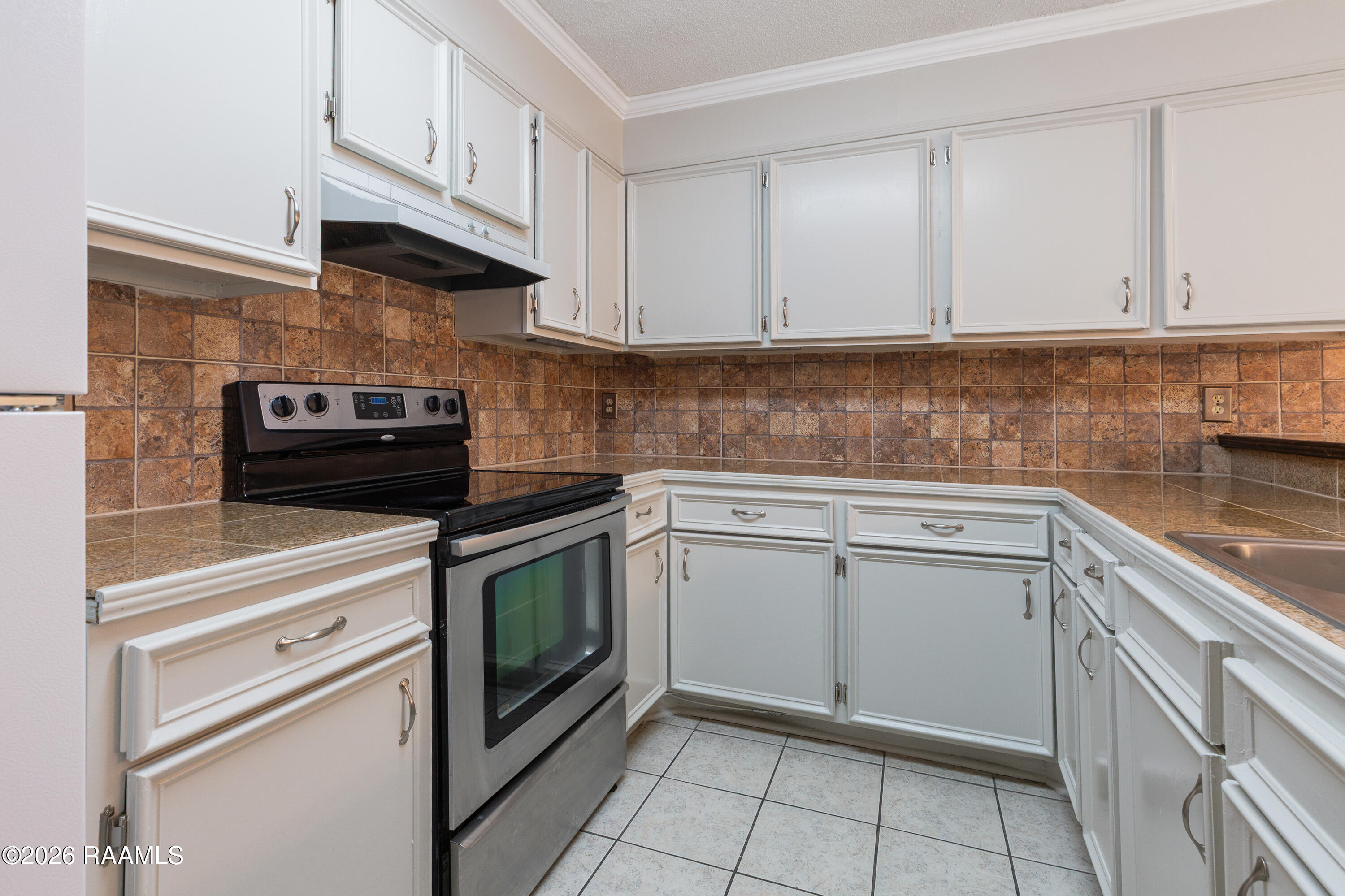 3500 East Simcoe Street, Unit 69 Lafayette, LA 70501 - Photo 5 of 14 3500 E Simcoe Unit 69 Lafayette-5