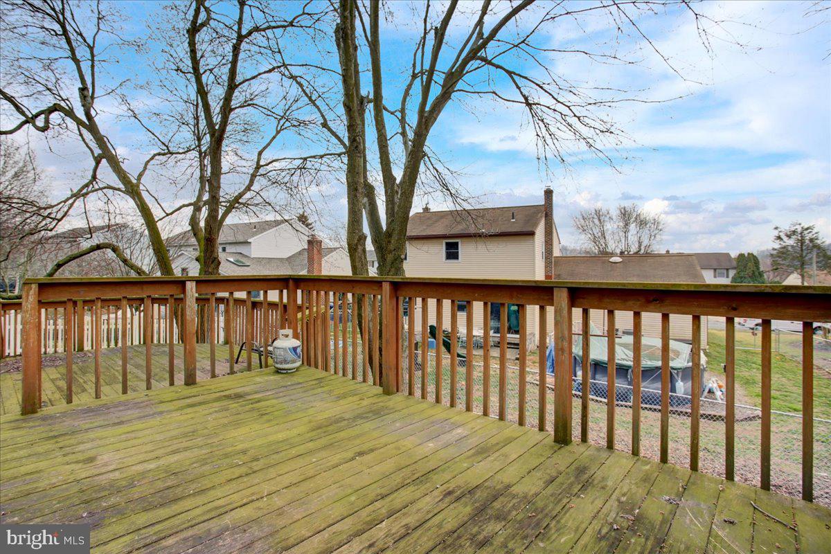 1820 Shellbark Drive Sinking Spring, PA 19608 - Photo 8 of 40