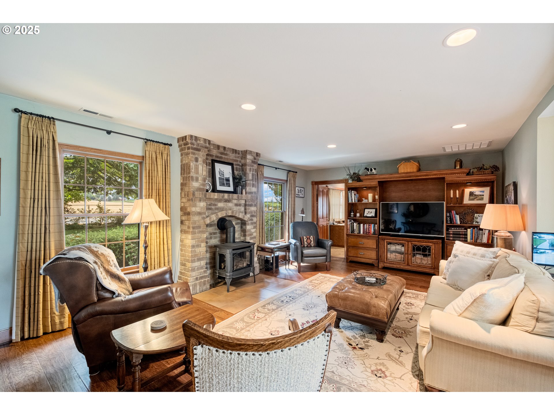 6629 Champoeg Road Northeast St. Paul, OR 97137 - Photo 15 of 48