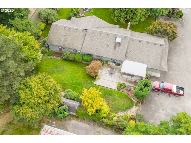 $1,990,000 | 6629 Champoeg Road Northeast, St. Paul, OR 97137