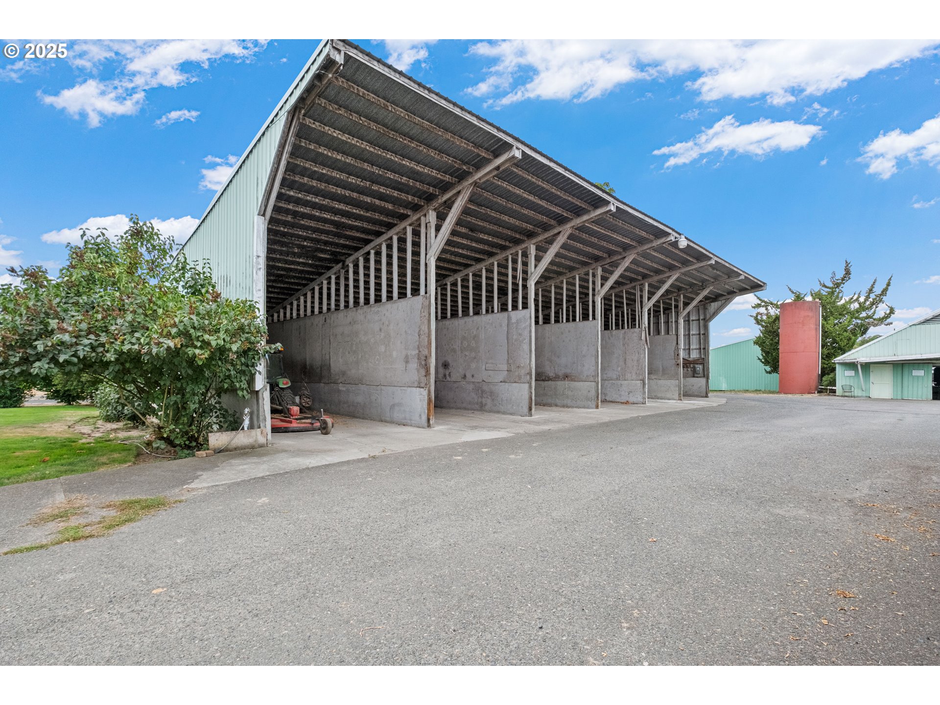 6629 Champoeg Road Northeast St. Paul, OR 97137 - Photo 27 of 48