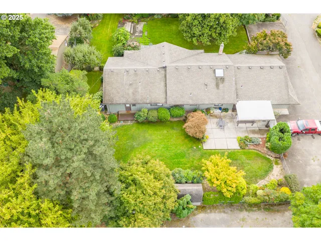 $1,990,000 | 6629 Champoeg Road Northeast, St. Paul, OR 97137