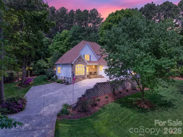 $600,000 | 3889 Granite Street, Terrell, NC 28682