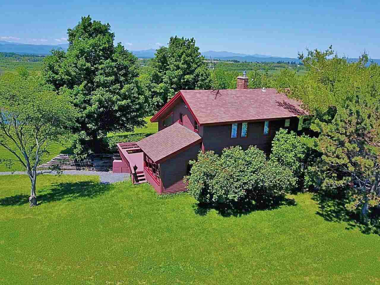 1057 Maple Street Waltham, VT 05491 - Photo 12 of 36 Gallery Image 12