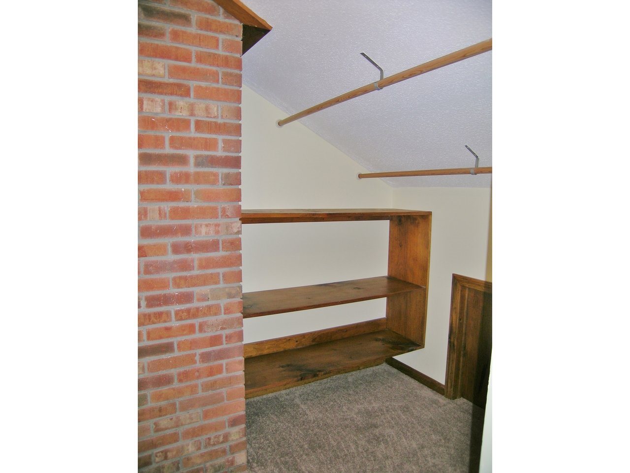 1057 Maple Street Waltham, VT 05491 - Photo 15 of 36 Gallery Image 15