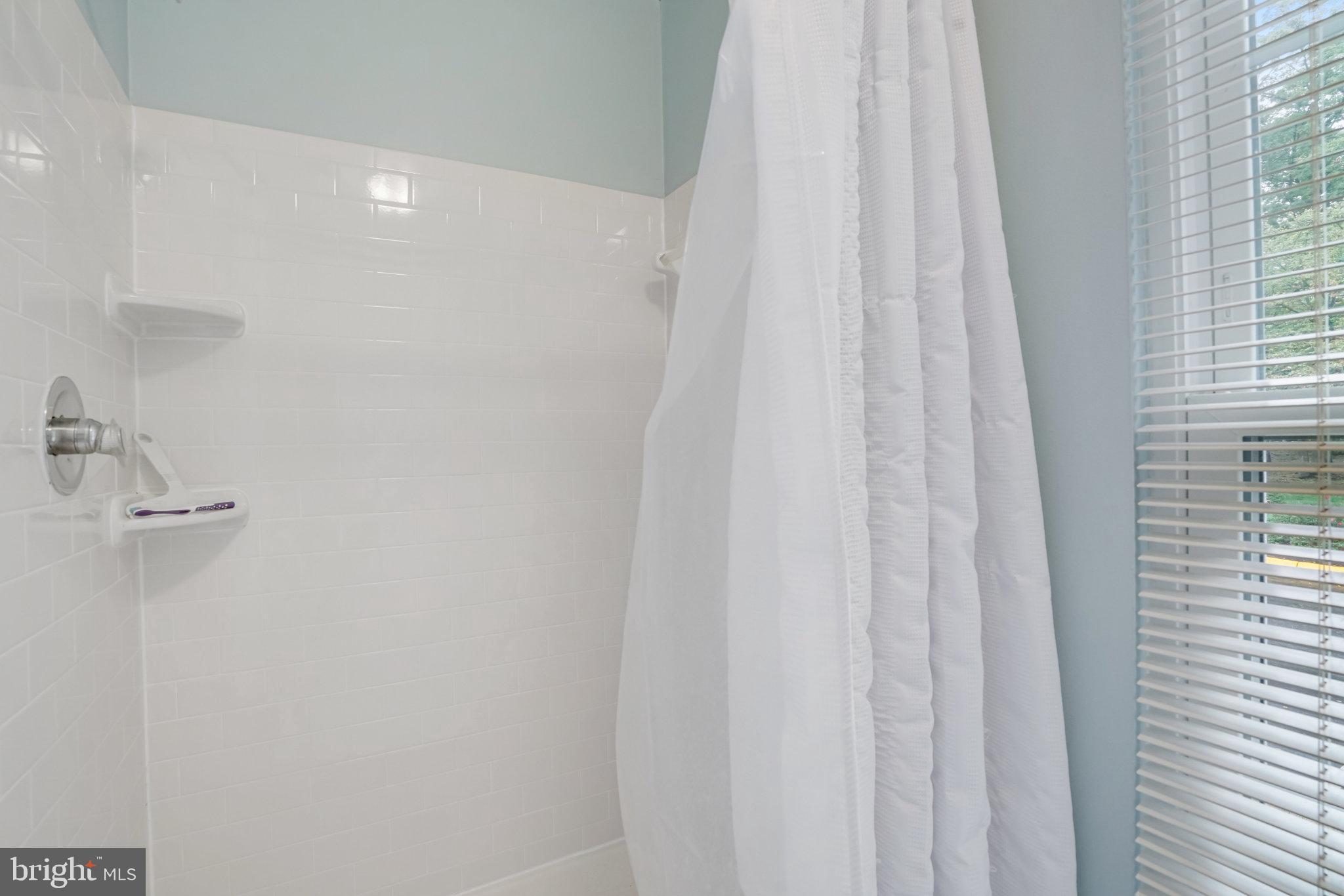 7701 Lexton Place, Unit 26 Springfield, VA 22152 - Photo 16 of 37