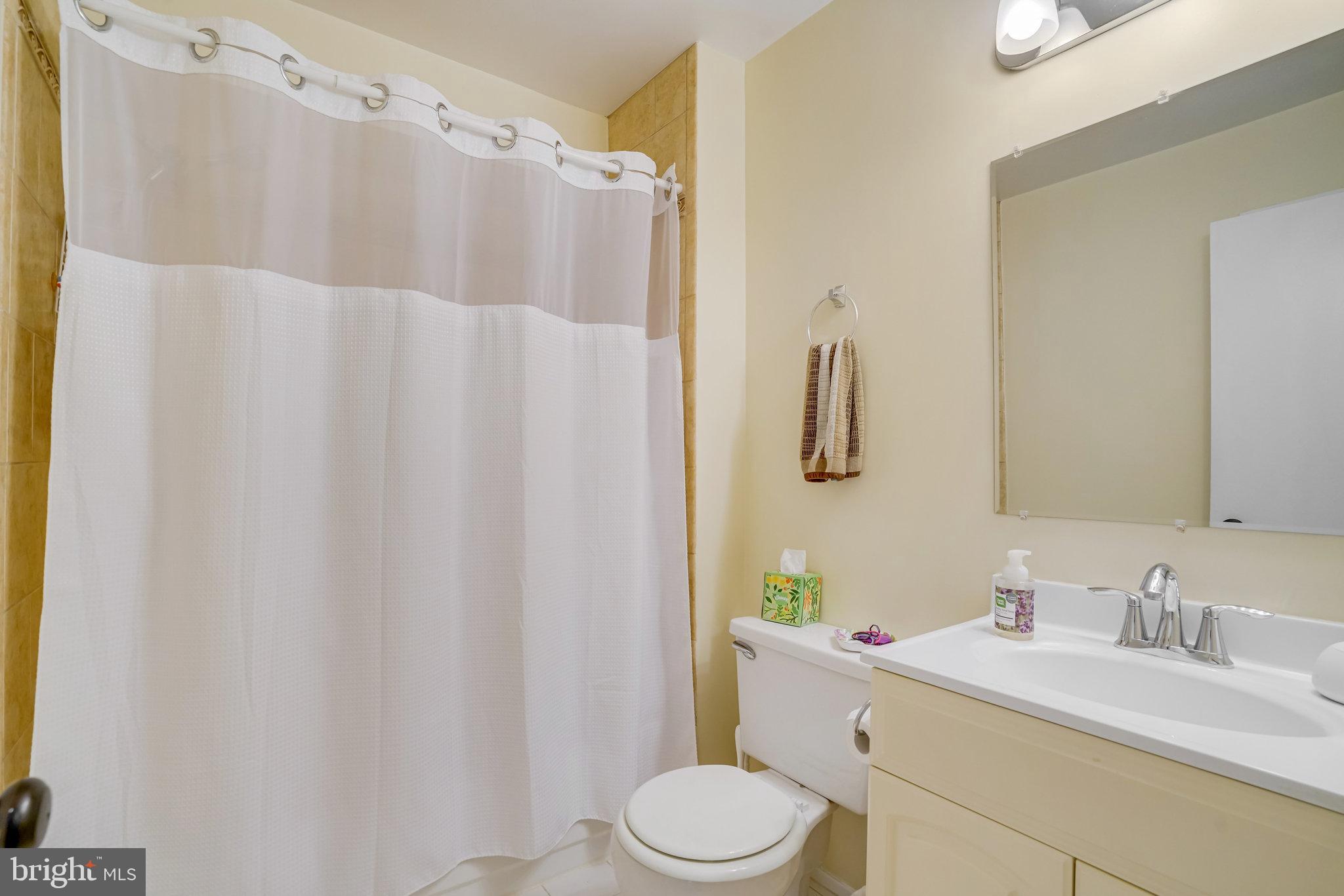 7701 Lexton Place, Unit 26 Springfield, VA 22152 - Photo 22 of 37 2nd Bathroom - Hallway