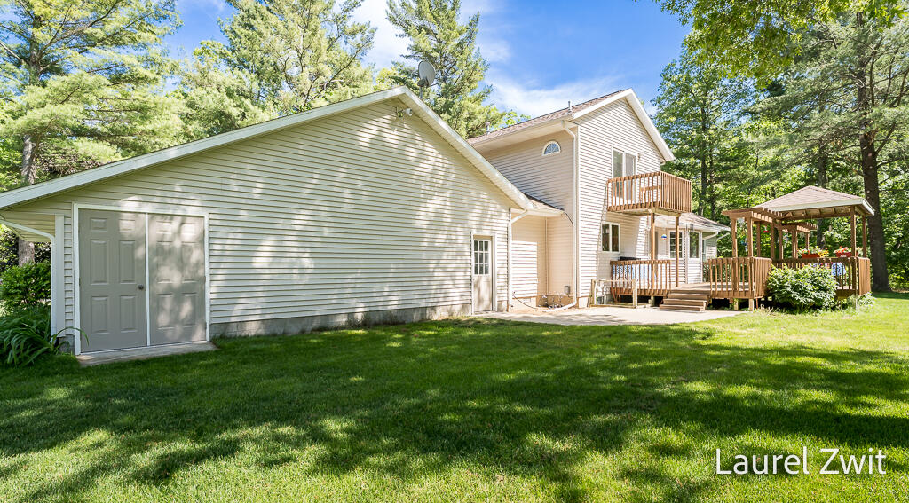3909 Jay Road Whitehall, MI 49461 - Photo 16 of 62